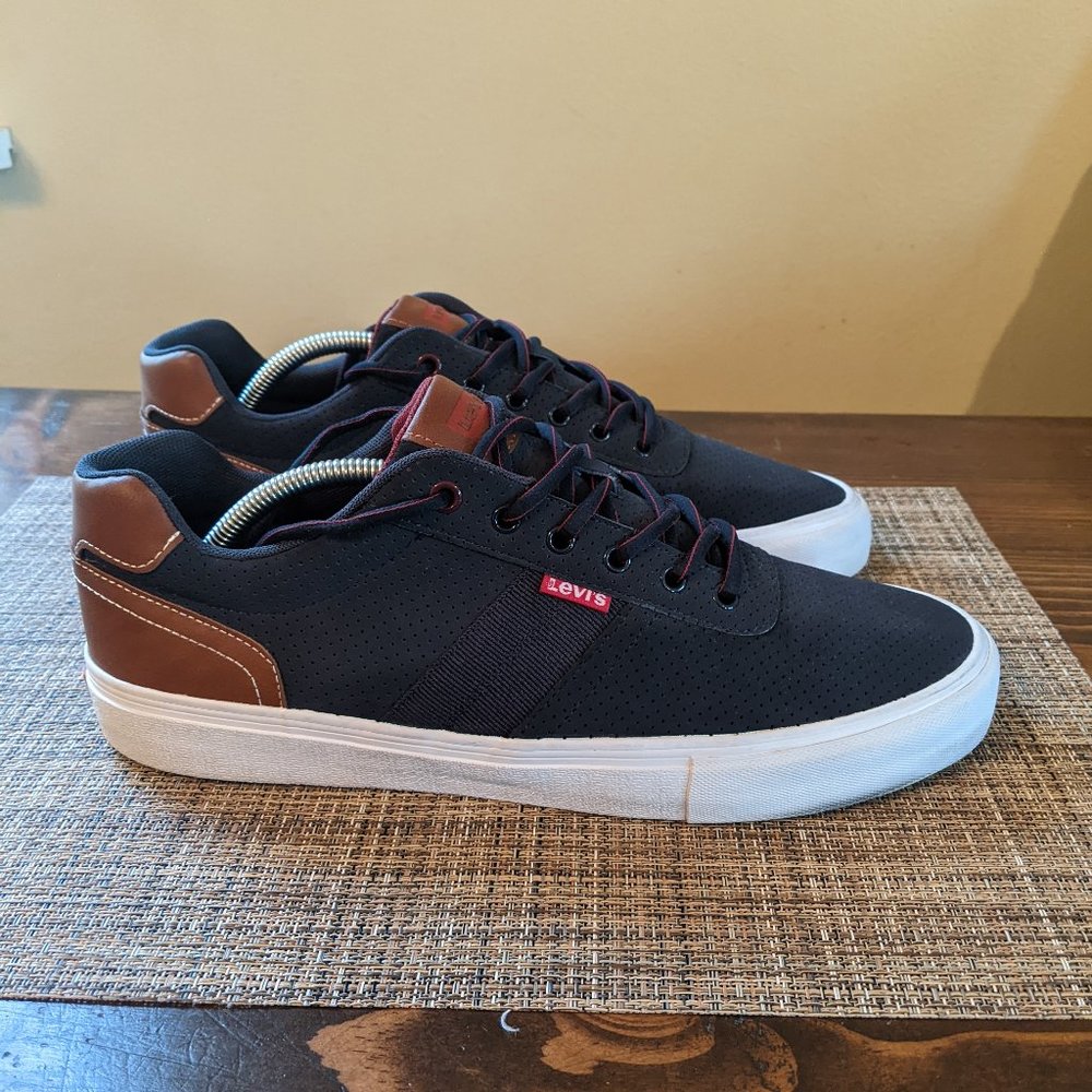 Levi's Lancer Casual Sneakers Shoes, Navy/Brown, Men's size 10.5